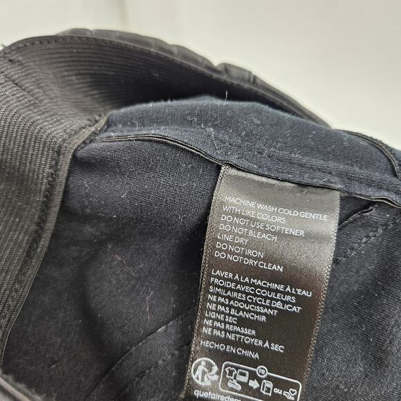 Anthrpologie Pilcro Glasgow Faux Leather Skinny Pants Black Pull On Size 27 - Picture 7 of 8